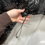 Good American  Womens Puffer Jacket 2 Cropped Black Hood Chic Bratz Glossy Photo 3