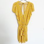 American Eagle  Floral Yellow V-Neck Open Back‎ Romper Tie Waist AE Plus Size XXL Photo 1