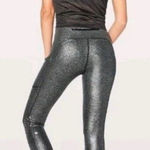 Lululemon Size 4 Speed Up Tight 28" Luminosity Foil Print Black Silver Photo 0