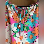 BIB! Floral Pattern Women's Top. Size Photo 3