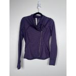 Lululemon  Women's Precision Jacket Purple Sz 8 Photo 5