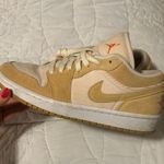 Nike Air Jordan 1 Low Photo 0