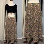 Sag Harbor Vintage  Pleated Floral Bohemian Maxi Skirt Size M Elastic Waist Photo 1
