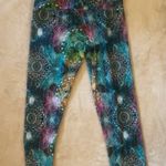 Onzie EUC  Celestial Circle Crop Leggings Photo 1