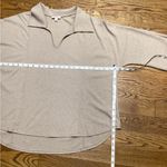 Andree by Unit  ribbed top. Size Large Photo 4