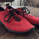 Arcopedico Red Knit Sneakers Size 8.5 Photo 2