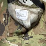 Women’s OCP Camouflage Military top size 33 long Green Size M Photo 1