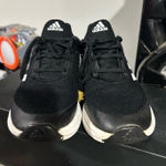 Adidas  Women’s Shoes Black White 8.5 Photo 0