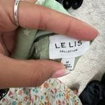 Le lis Sage Star Crop Top Photo 3