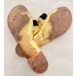 Giuseppe Zanotti  Disc-Detailed Flat Thong‎ Sandals Gold Metallic Leather Size 39 Photo 2
