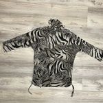 Isabella Rodriguez Tan Brown & Black Animal Print 3/4 Sleeve Ruched Sides Blouse Photo 6