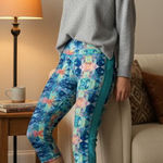 Pink Lotus Women's Teal Pink Geometric Capri Leggings Size M Photo 0