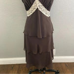 Liz Claiborne Liz‎ Claiborne Tiered Lace Detail Size 10 Bulit In Slip Photo 2