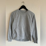 Lululemon  Womens 4 Catch A Moment Crew Neck Pullover Heathered Light Gray Casual Photo 2