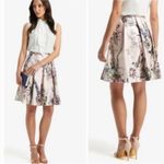 Ted Baker  Quincci Torchlit Full Floral Pleated Skirt Size 4 Photo 1