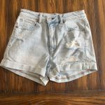 American Eagle  Outfitters Photo 0