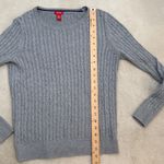 IZOD  Gray Cable Knit Pullover Crew Neck Long Sleeve Sweater Size Small Photo 8