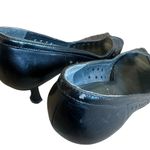 Stuart Weitzman  Black Peep Toe Heels Sandals Leather Perforated Size 8.5 Women's Photo 7