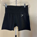 Gymshark  Vital Seamless Shorts Black - medium raw cut thigh seams black / gray Photo 0