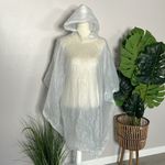 Disney parks • adult hooded rain poncho Photo 1