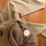 Lululemon Women’s  Sz4 Olive Green Leggings Photo 2