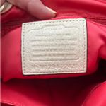 Coach  White Perri soft pebble leather shoulder bag Photo 2