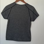 Outdoor Voices Eco Mesh Short Sleeve Tee Gray Women’s Medium Lightweight Top Photo 2