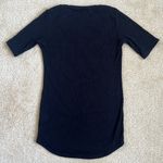 Montagne Scoop Neck Short Sleeve Ribbed Black Top in Women's Medium Photo 1