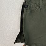 Rock & Republic  Mid rise side zipper kimber denim stretch shorts size 2 Photo 6