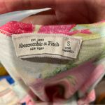 Abercrombie & Fitch Cute  floral boat neck lightweight floral top Y2K Photo 3