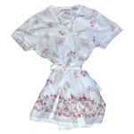 VTG White Pink Floral Size M
Vintage Rose Print Laura Ashley Robe Photo 0