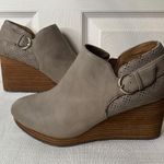 Dr. Scholl's Gray Wedge Ankle Shoes Tan Size 8.5 Photo 1