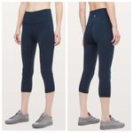 Lululemon  Wunder Under Crop HR Full On Luxtreme  21” Leggings Navy - size 2 Photo 1