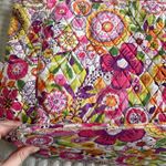 Vera Bradley [] floral printed hand bag Photo 5