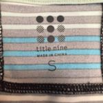 Title Nine  Sunbuster Women’s Striped Hoodie Gorpcore Workout Pullover Photo 7