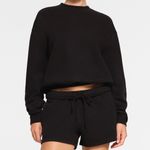 SKIMS BOYFRIEND FLEECE CREW NECK PULLOVER 'ONYX' Photo 5