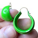 Vintage Womens Retro Hoop Earrings 70s 80s Neon Green Metal Photo 1