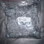 Athleta  Uptempo Shirt Long Sleeves Thumb Holes 382880-00‎ Heathered Gray Size XS Photo 11