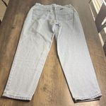 Vintage 90s Chic High Rise Mom Jeans Light Wash Straight Leg Jeans Blue Size 8 Photo 5