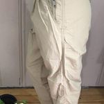 Travelsmith Nylon Cream Tan Hiking Fishing Pants Women's Size 8 Photo 5