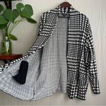 Houndstooth Cardigan Sweater Size 3X Black Photo 2