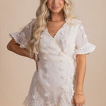 Bella Ella Off White Faux Wrap Short Sleeve Dress Size Small EUC Photo 0