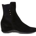 Aquatalia  Black Weatherproof Suede Versus Ankle Boots/Booties Sz. 7 Photo 0