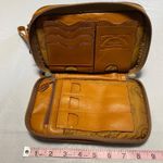 Land Leather Wristlet Wallet With Multiple Compartments & Zippers Tan Photo 4