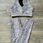 Noli The Shop snake print sport bra and leggings set size S Photo 0