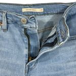 Levi's Levi’s SZ 29 High-Rise Jean Shorts Stretch Zip-Fly Pockets Frayed Hem Light Wash Photo 1