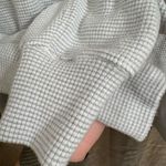 Aerie Light Gray White Textured Knit Oversized Lightweight Sweater XS Photo 4