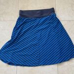 Old Navy  Like New Blue Geometric Skirt Sz Large Photo 0