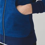 Lululemon  Scuba Hoodie III
Commuter Denim Lakeside Blue RARE size 8 Photo 3