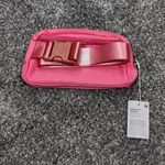 Lululemon Everywhere Belt Bag 1L Pink Photo 1